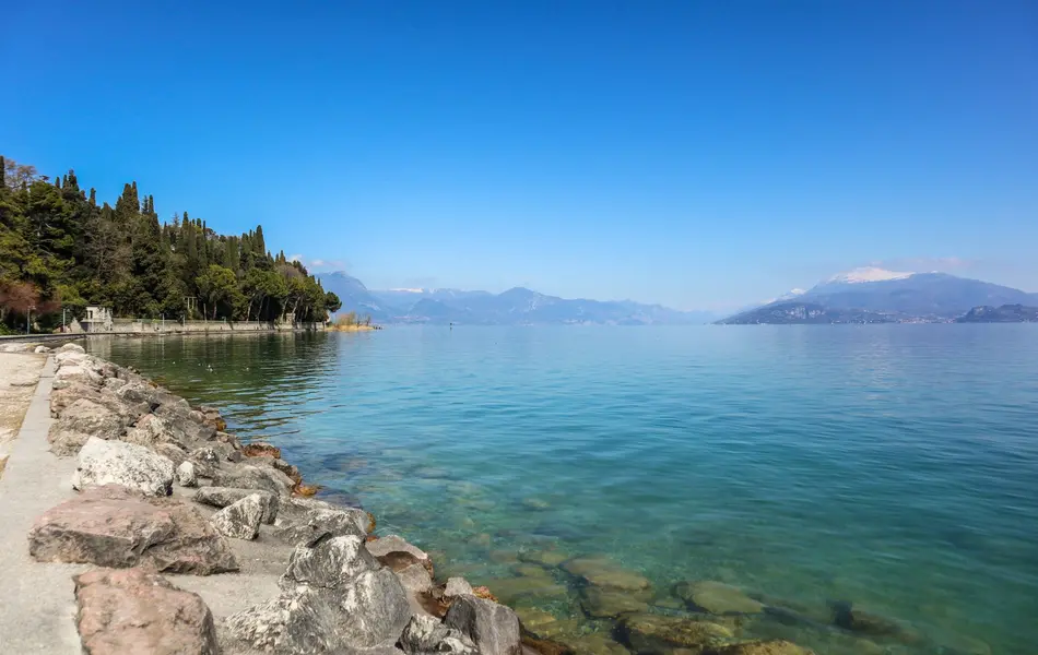 April offer on Lake Garda